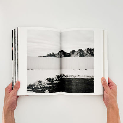 北島敬三展　借りた場所、借りた時間 Borrowed place borrowed time - 写真集