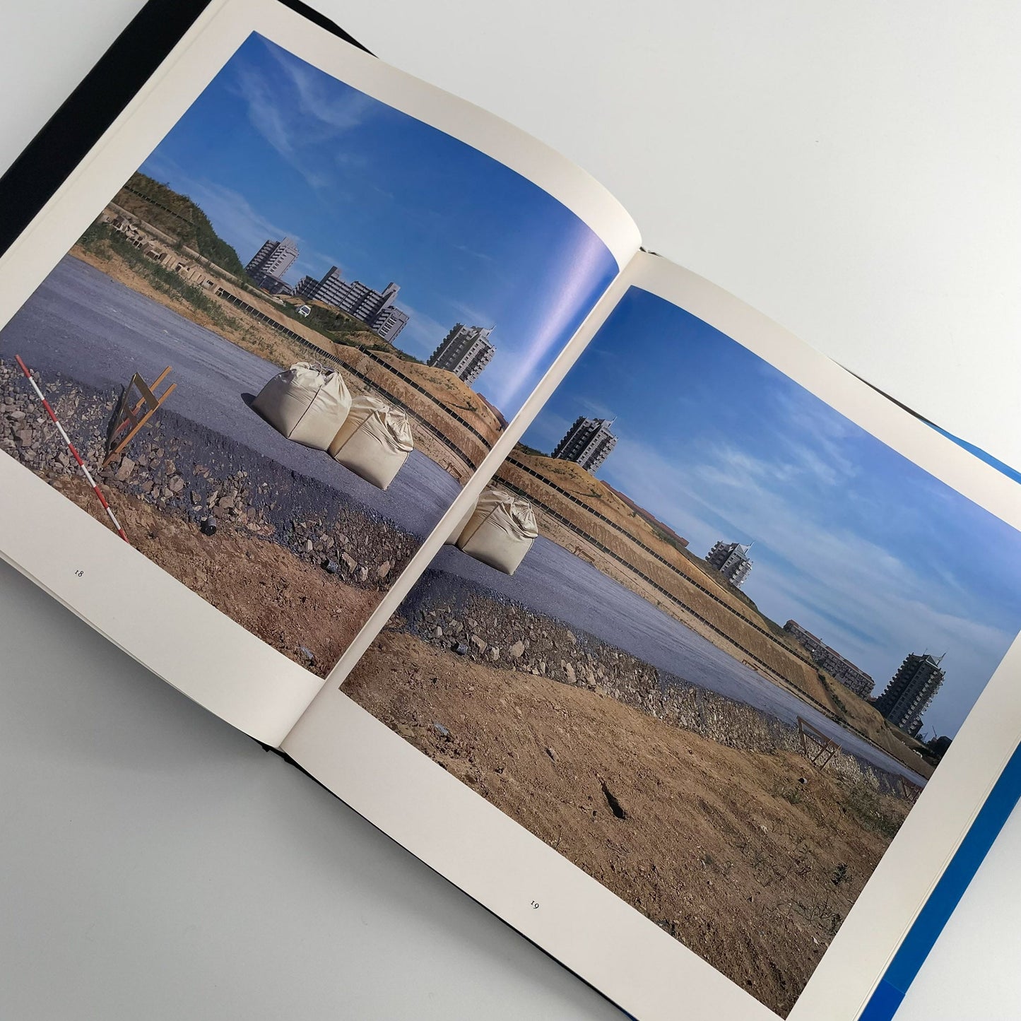 小林のりお　FIRST LIGHT(サイン入り) ペヨトル工房