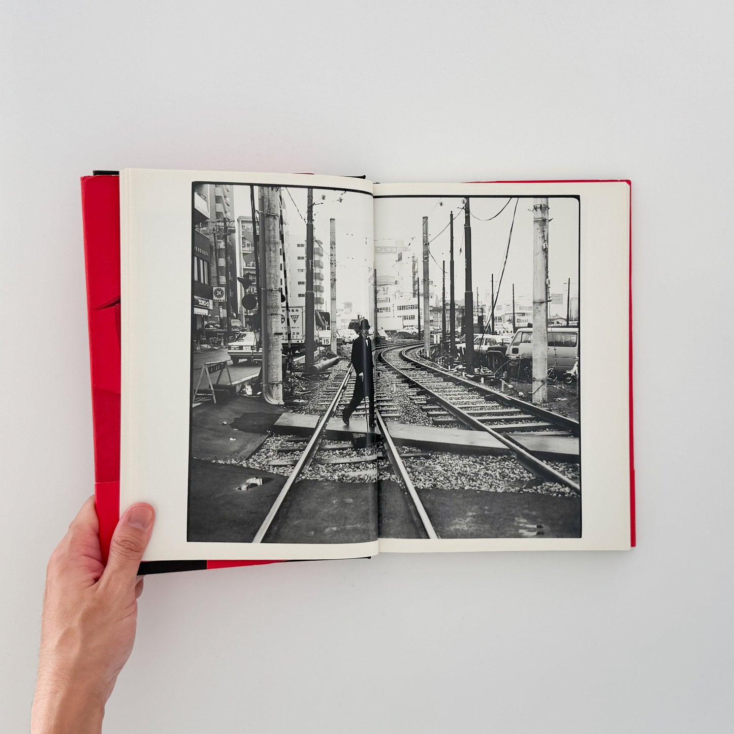 荒木経惟　写真私情主義 平凡社