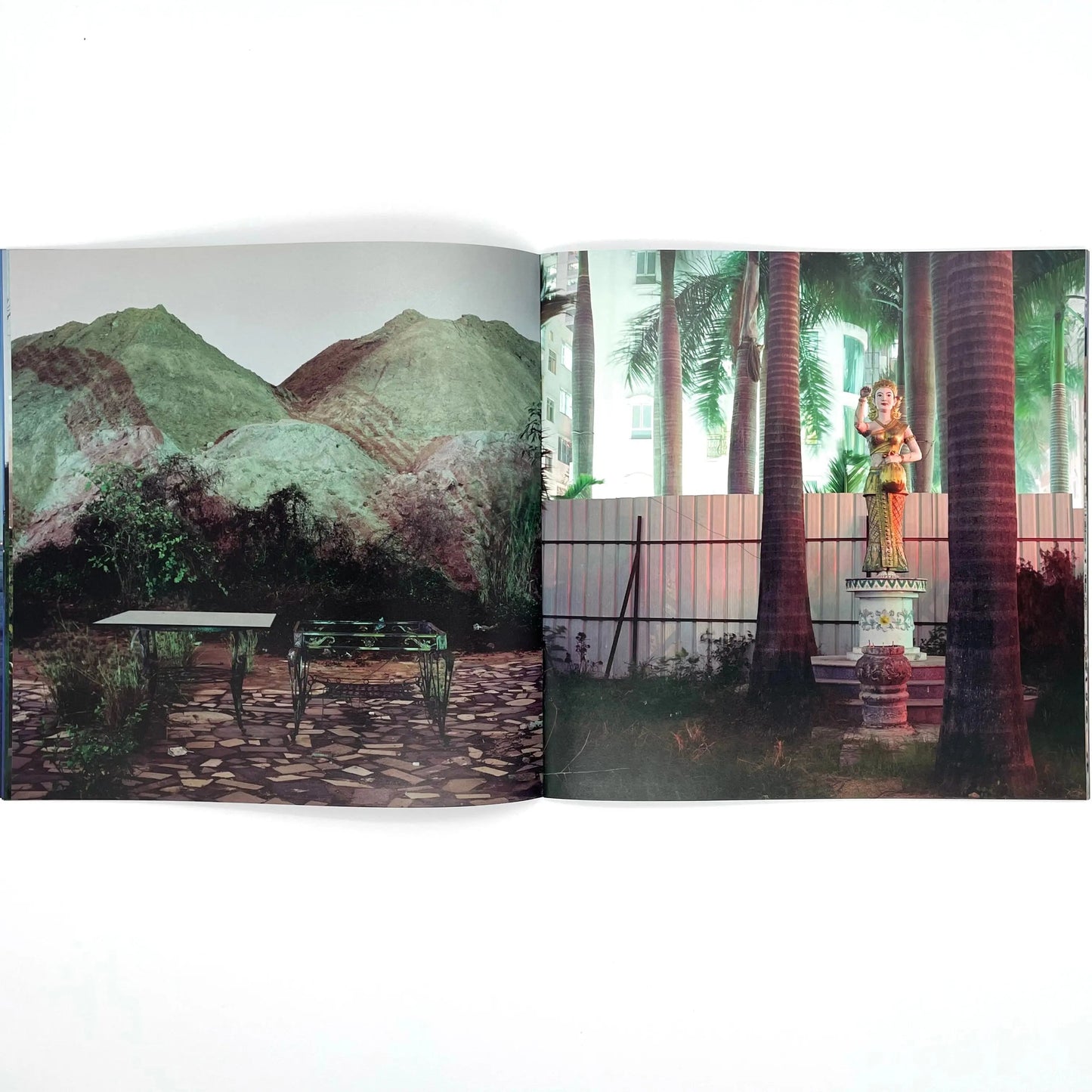 李政徳写真集　INVISIBLE WORLD