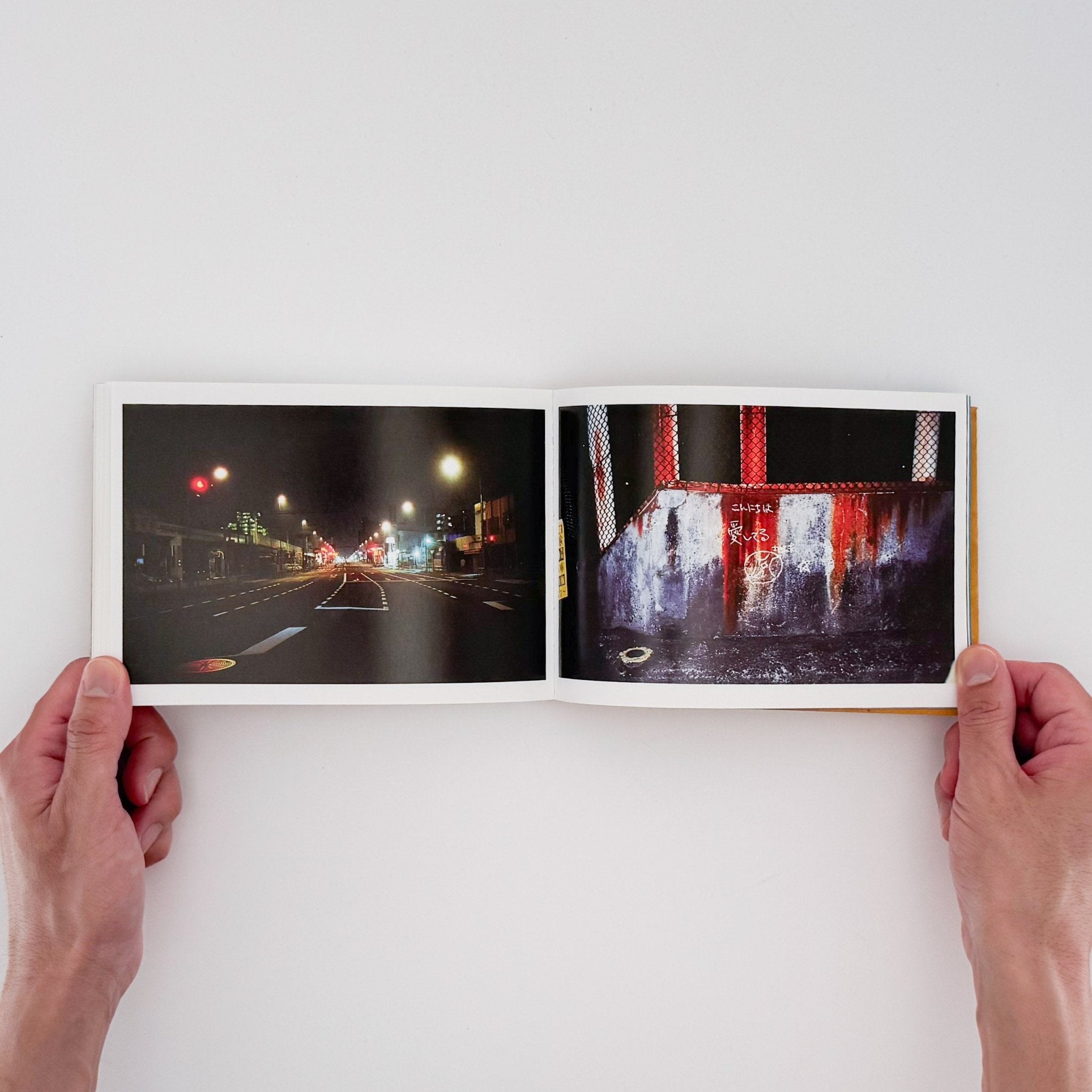水島貴大写真集 Long Hug Town / STAIRS PRESS – 文福