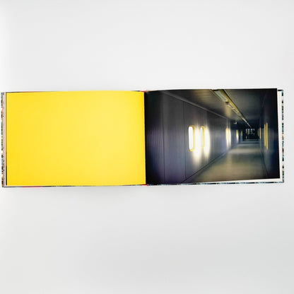（英文）マルコ・ブランビヤ　トランジット　Marco Brambilla Transit - Booth - Clibborn Editions - 文福