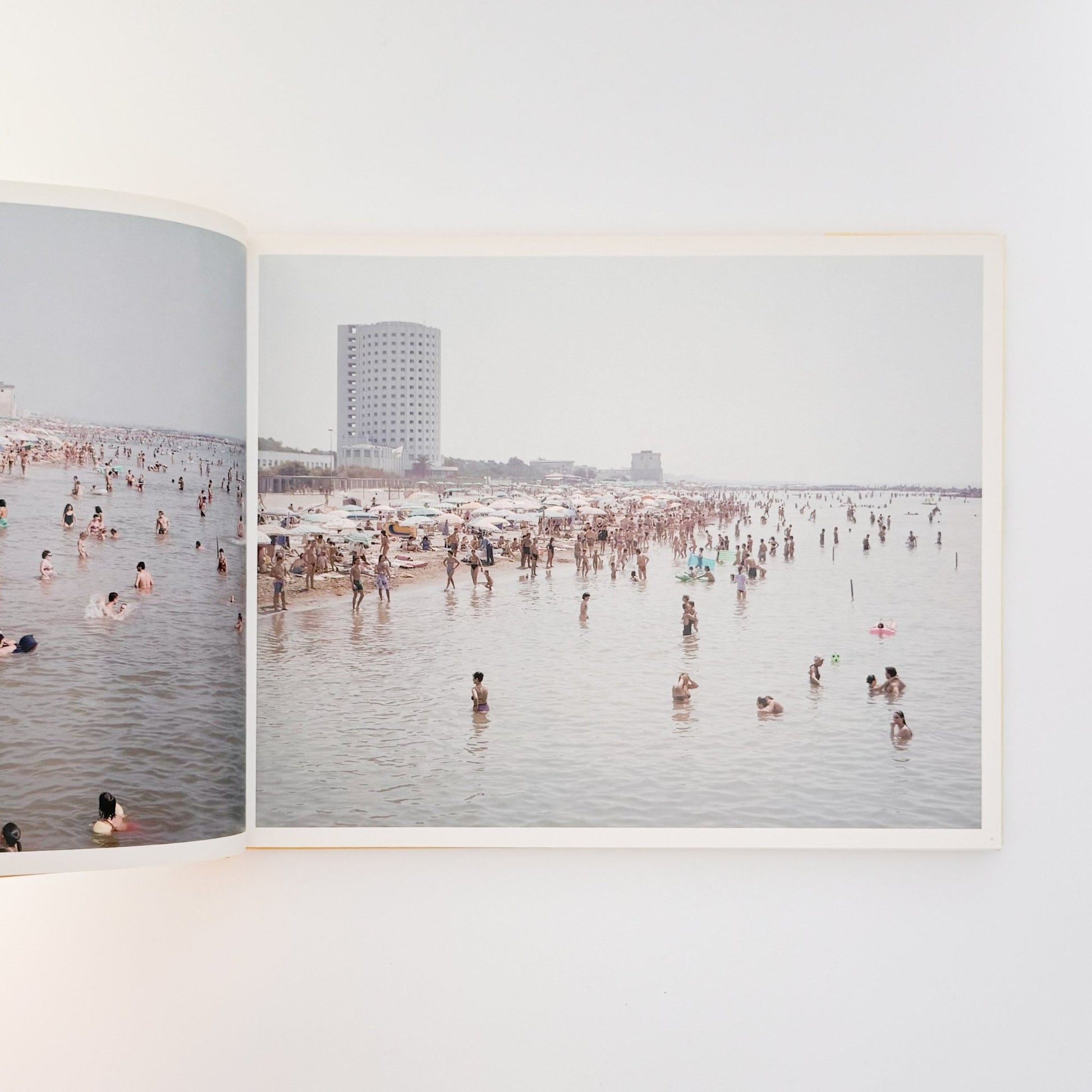Massimo Vitali（マッシモ・ヴィターリ）　Landscape with Figures - Steidl - 文福