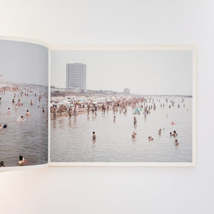 Massimo Vitali（マッシモ・ヴィターリ）　Landscape with Figures - Steidl - 文福