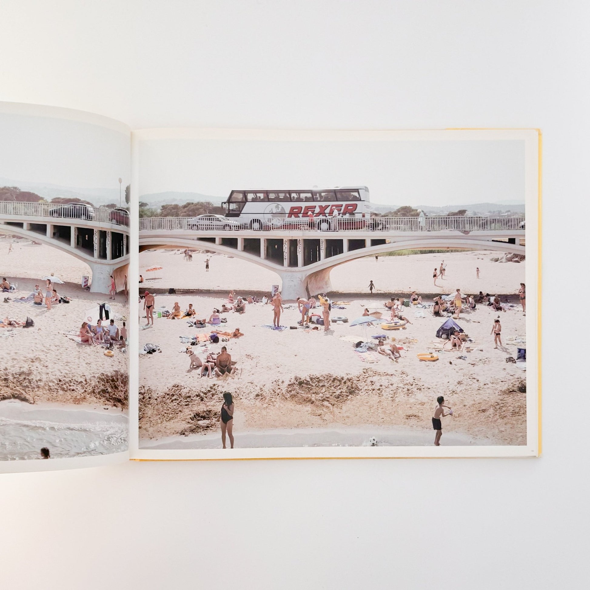 Massimo Vitali（マッシモ・ヴィターリ）　Landscape with Figures - Steidl - 文福
