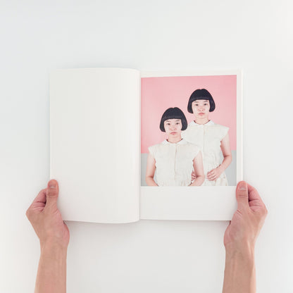 宮崎いず美　私と私　Me and Me - 青幻舎 - 文福