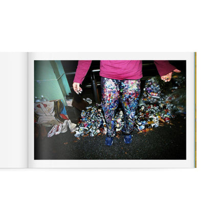 Long Hug Town
水島 貴大     Takahiro Mizushima