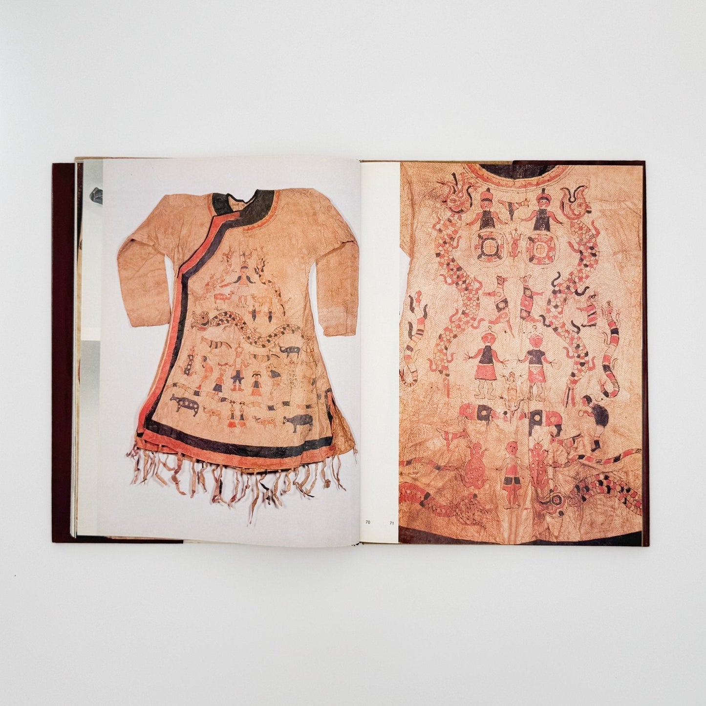 (英文) アムール地域の古代美術──岩絵・彫刻・土器 - Aurora Art Publishers - 文福