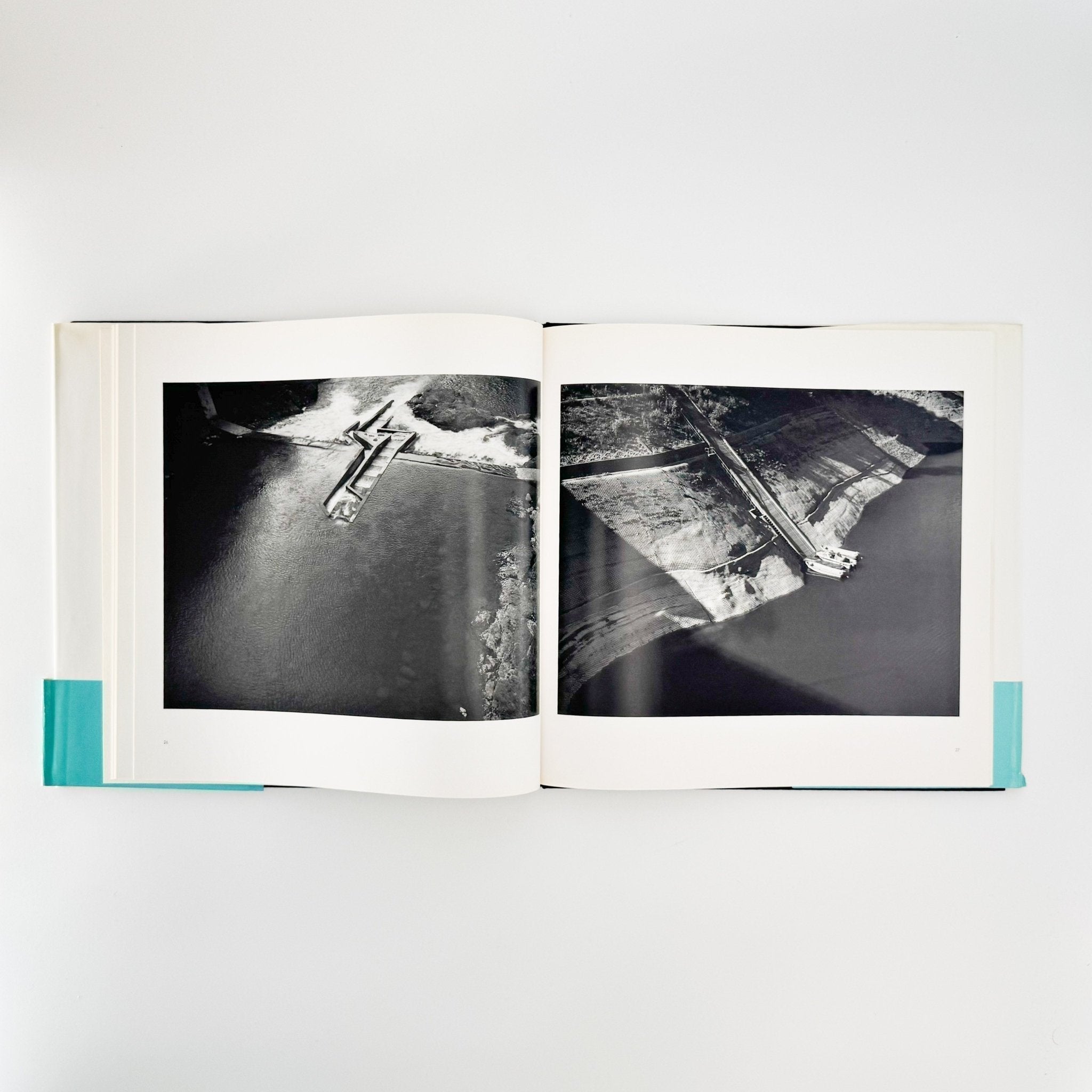 柴田敏雄写真集 日本典型 – 文福