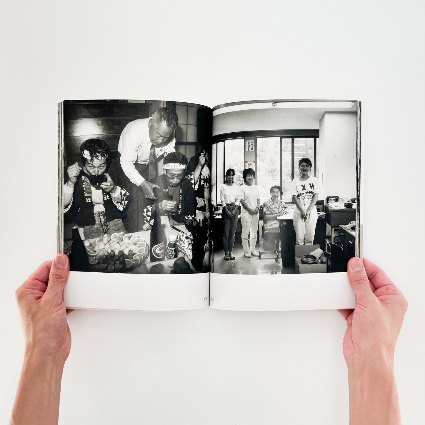 秋山亮二　楢川村 - 朝日新聞社 - 文福