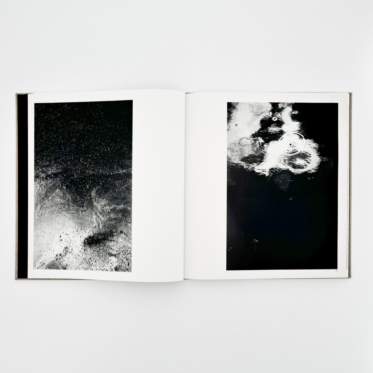 森永純　河　累影 / River, Its Shadow of Shadows - 邑元舎 - 文福