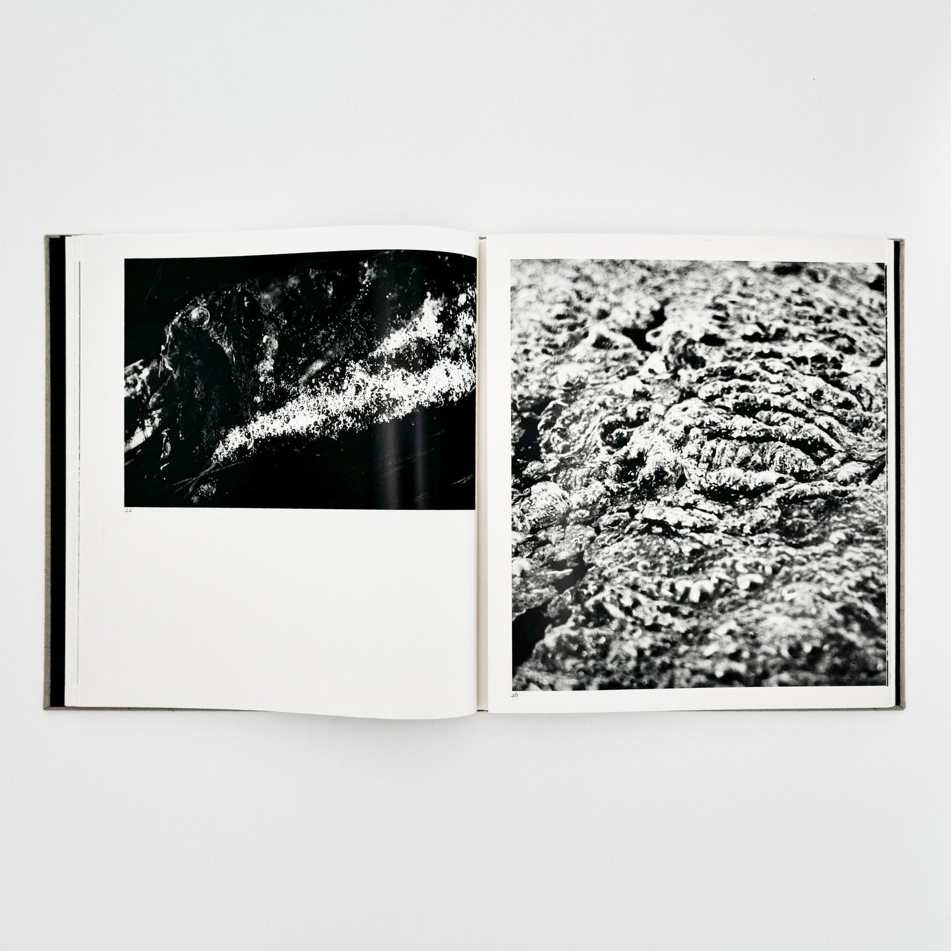 森永純　河　累影 / River, Its Shadow of Shadows - 邑元舎 - 文福