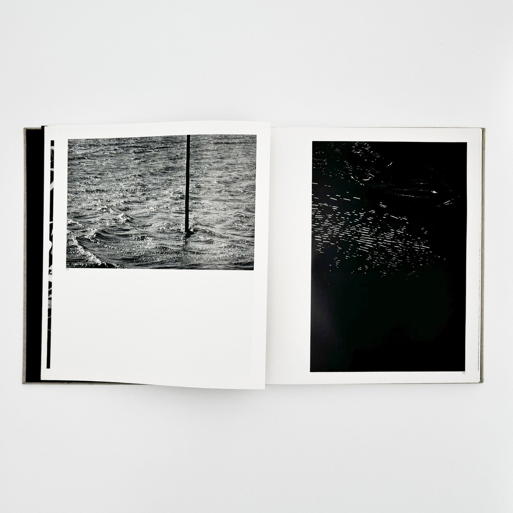 森永純　河　累影 / River, Its Shadow of Shadows - 邑元舎 - 文福