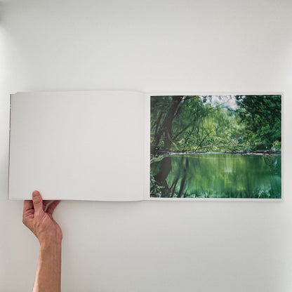 鈴木理策　Water Mirror Case Publishing