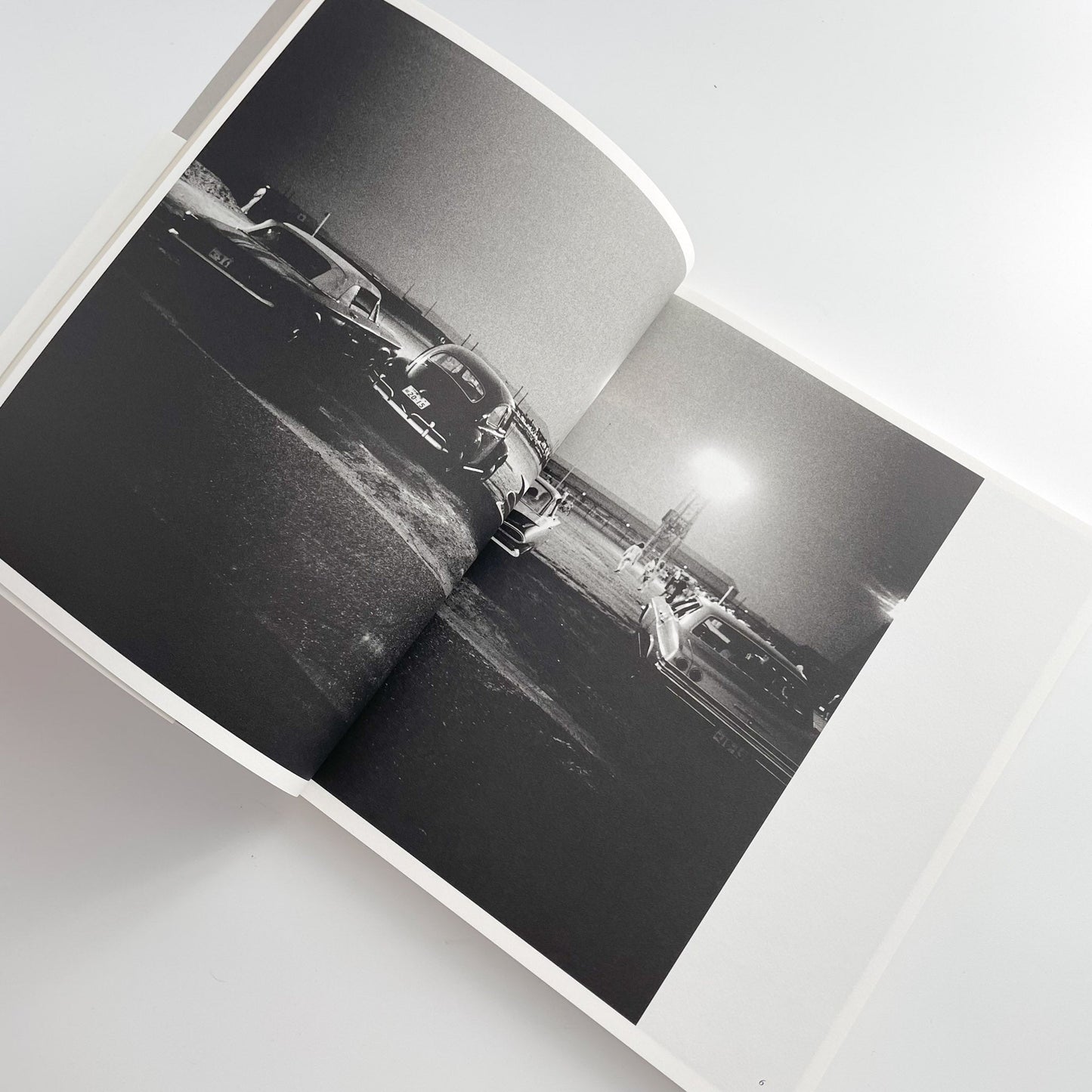 田村彰英　夢の光 - Light of Dreams 日本カメラ社