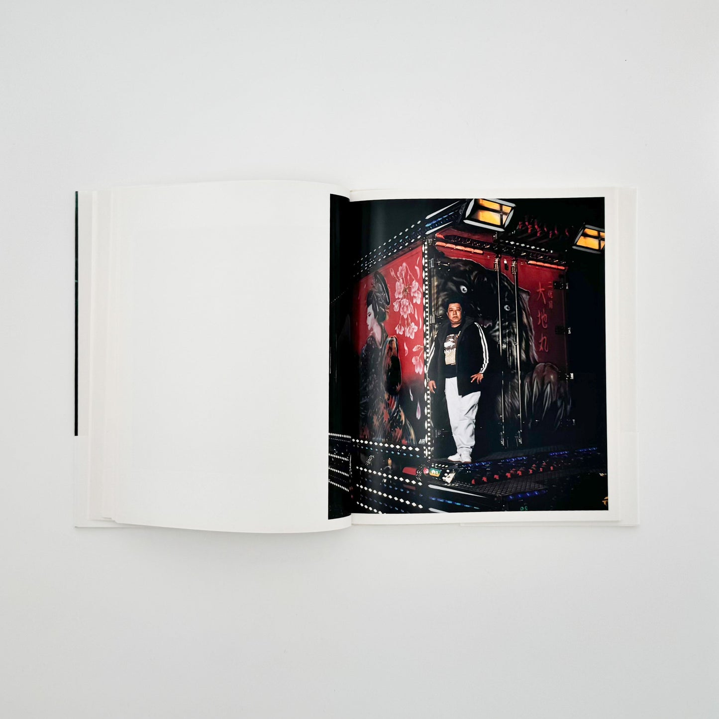 田附勝　DECOTORA リトルモア