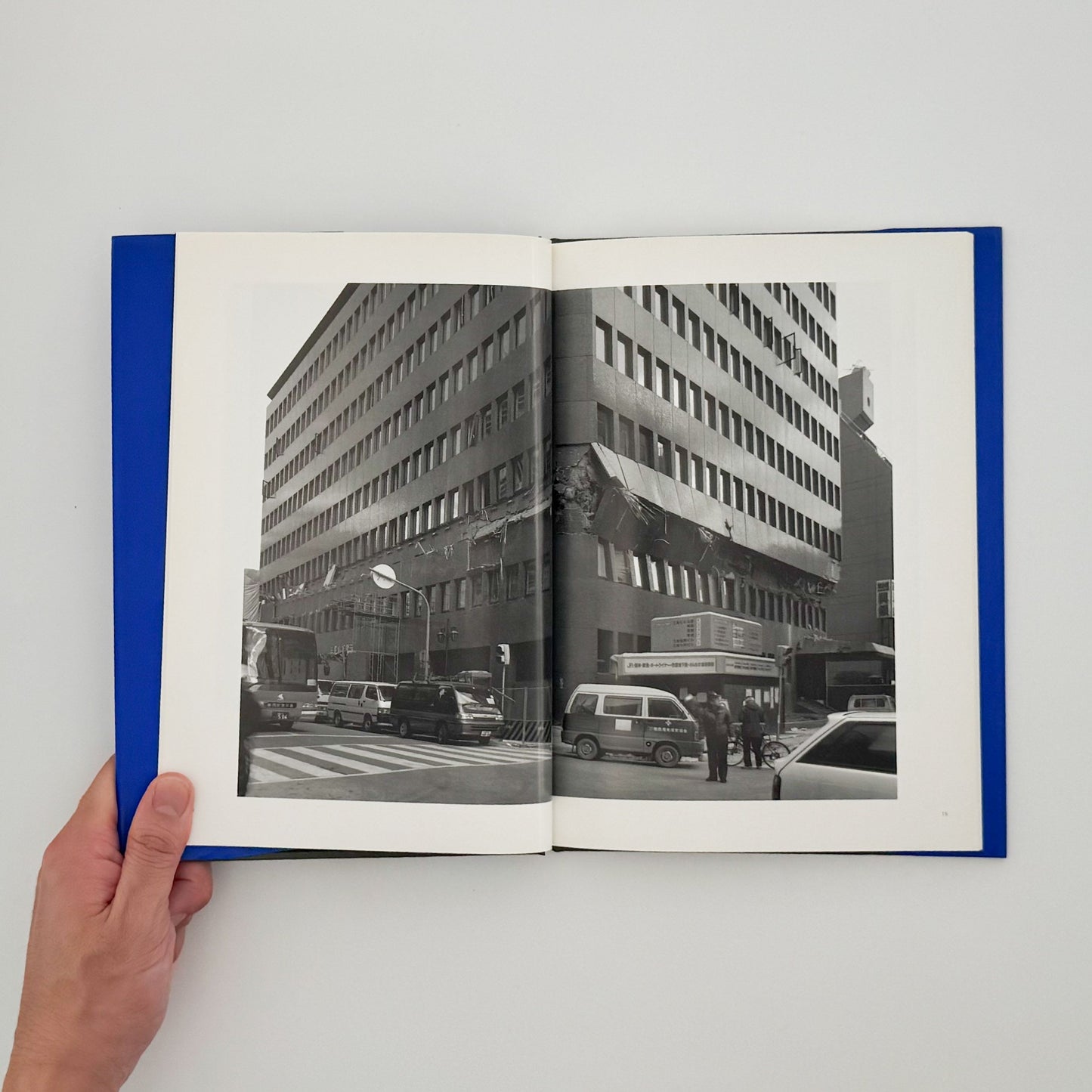 宮本隆司　KOBE 1995 After the Earthquake 文福