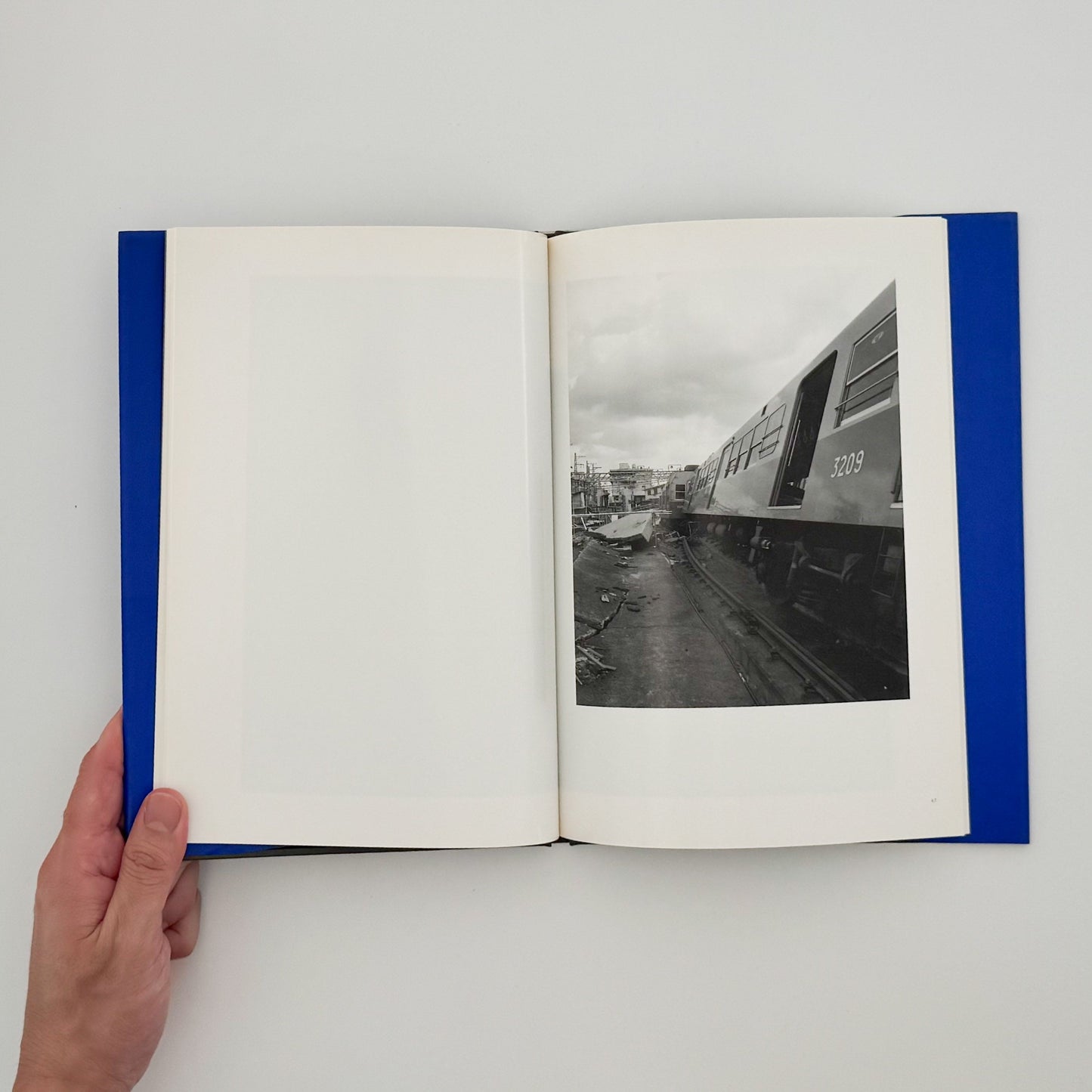 宮本隆司　KOBE 1995 After the Earthquake 文福