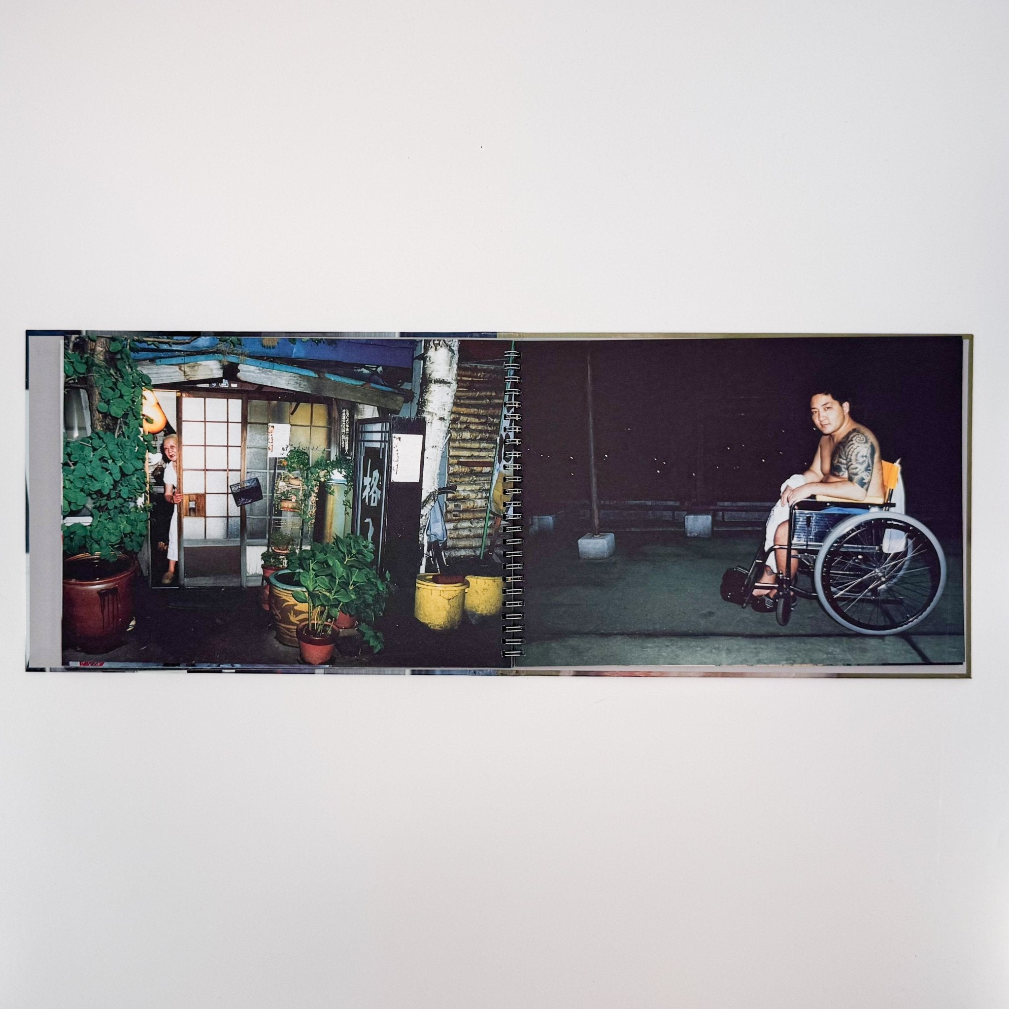 星玄人写真集「口笛 WHISTLE」 星玄人写真集 口笛 / WHISTLE（サイン入り）/ Little Big Man – 文福