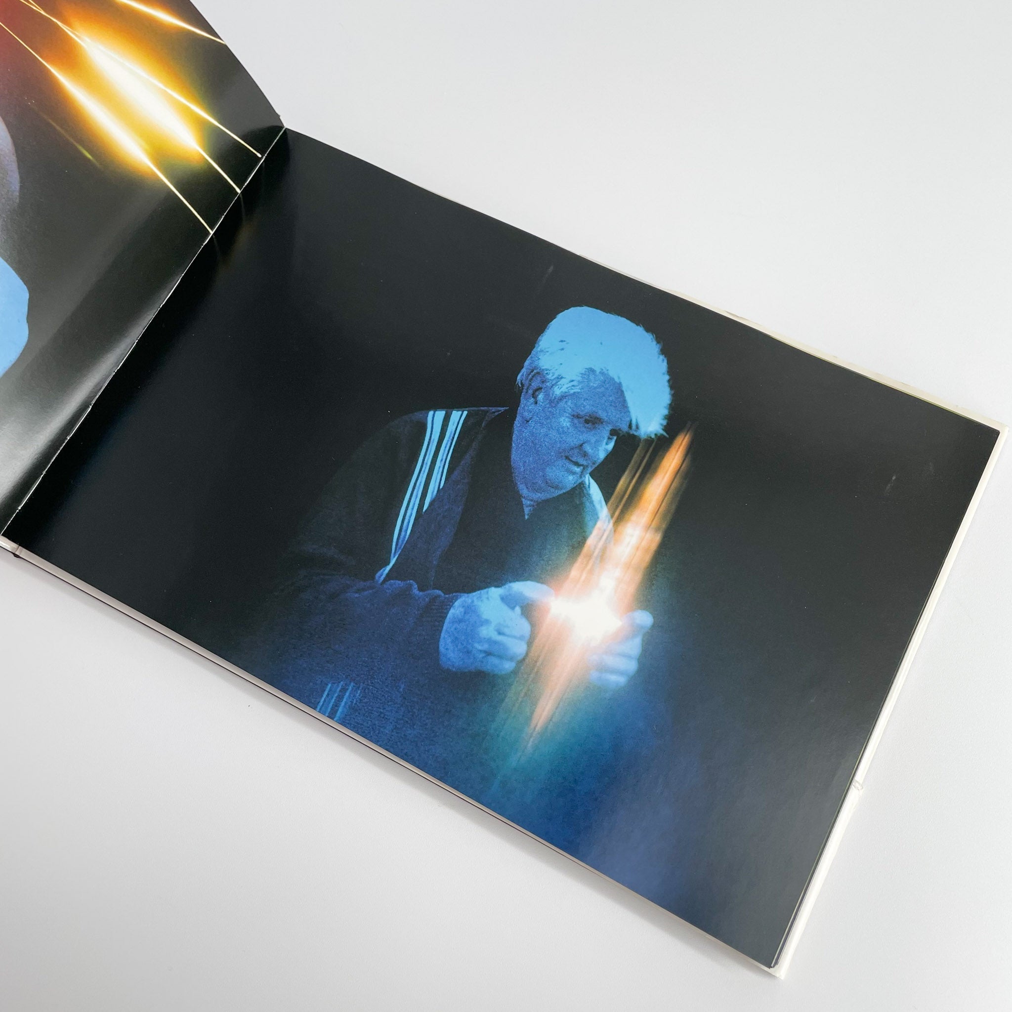 志賀理江子写真集 Lilly – 文福