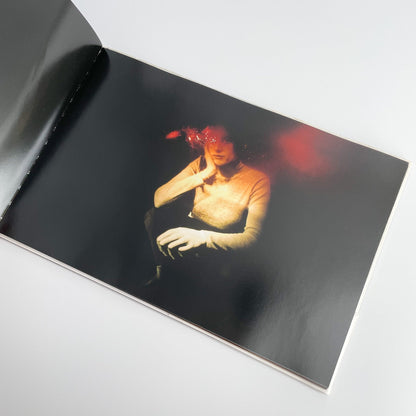 志賀理江子　Lilly - アートビートパブリッシャーズ - 文福