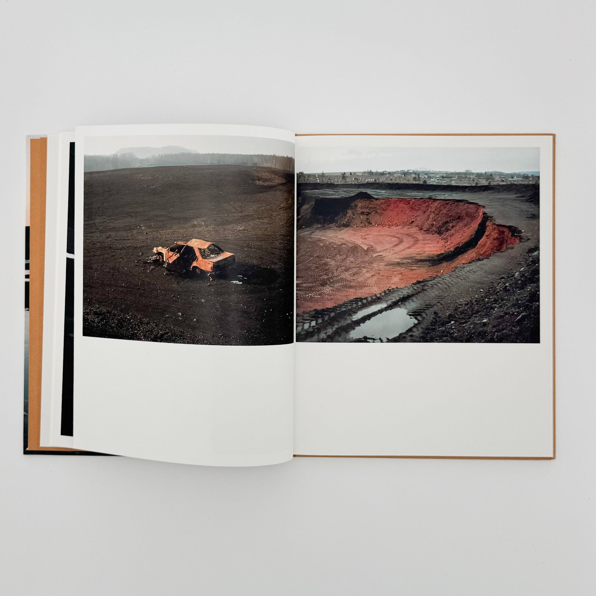 畠山直哉　TERRILS LIGHT MOTIV